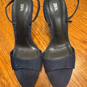 Zara Women's Dark Blue Heeled Sandals